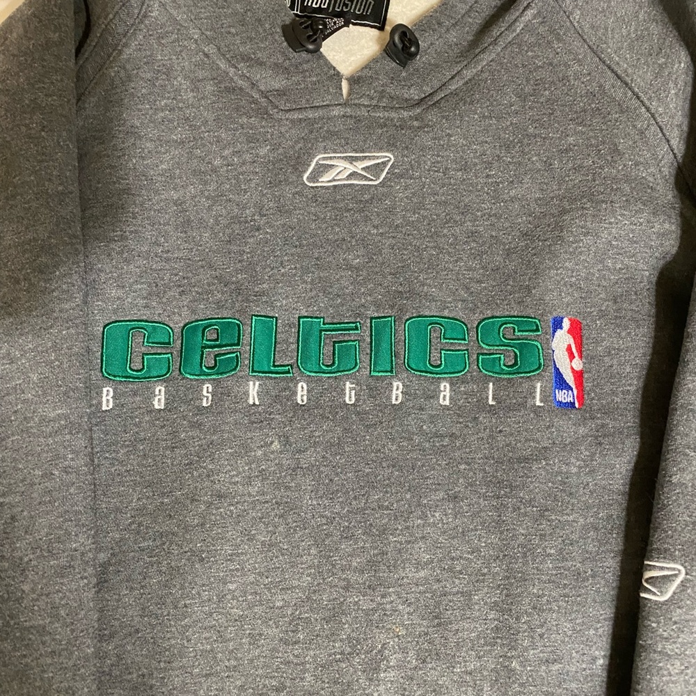 Reebok NBA Boston Celtics hoodie sweatshirt **Size 2XL**